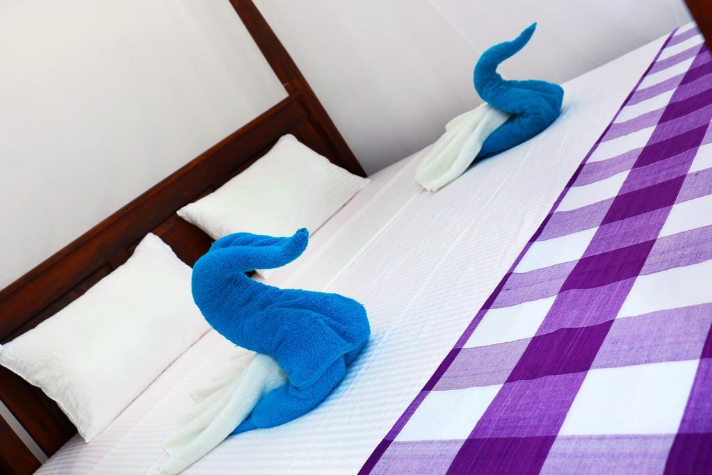 Tamarind Blue Hotel Тангале Екстериор снимка