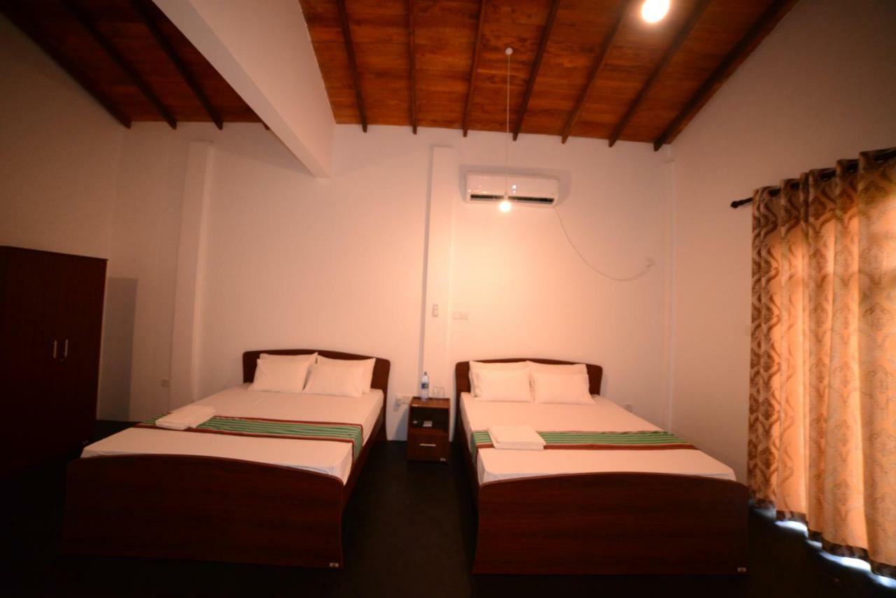 Tamarind Blue Hotel Тангале Екстериор снимка