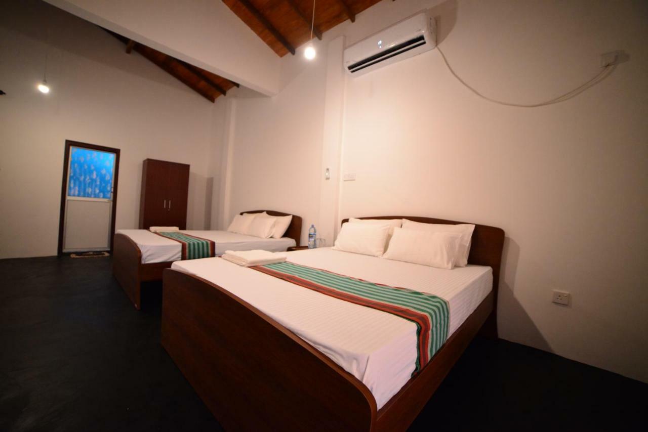 Tamarind Blue Hotel Тангале Екстериор снимка
