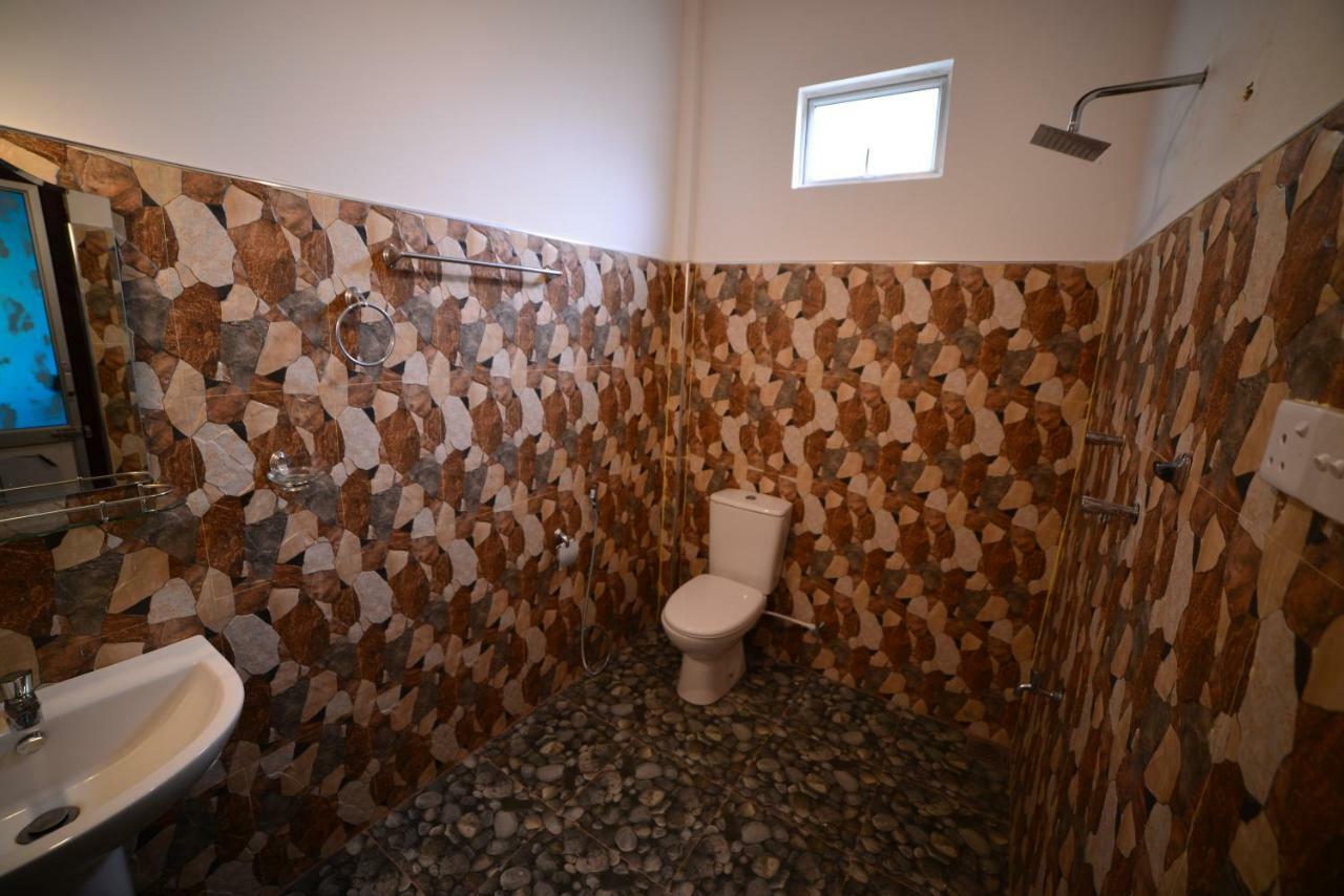 Tamarind Blue Hotel Тангале Екстериор снимка