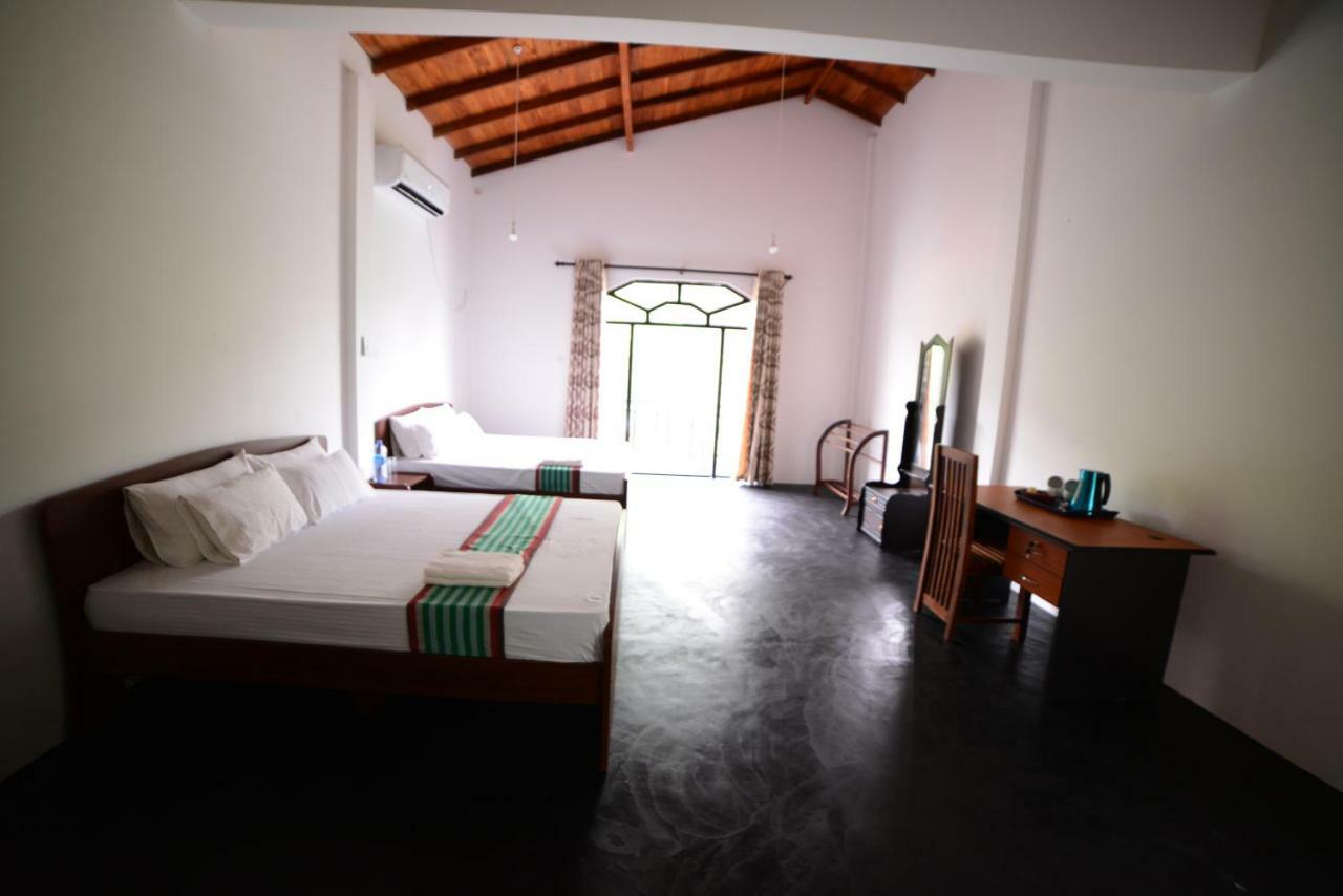 Tamarind Blue Hotel Тангале Екстериор снимка