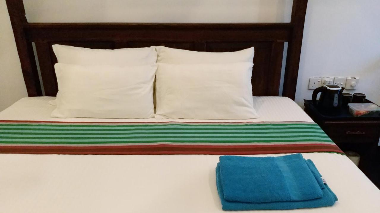 Tamarind Blue Hotel Тангале Екстериор снимка